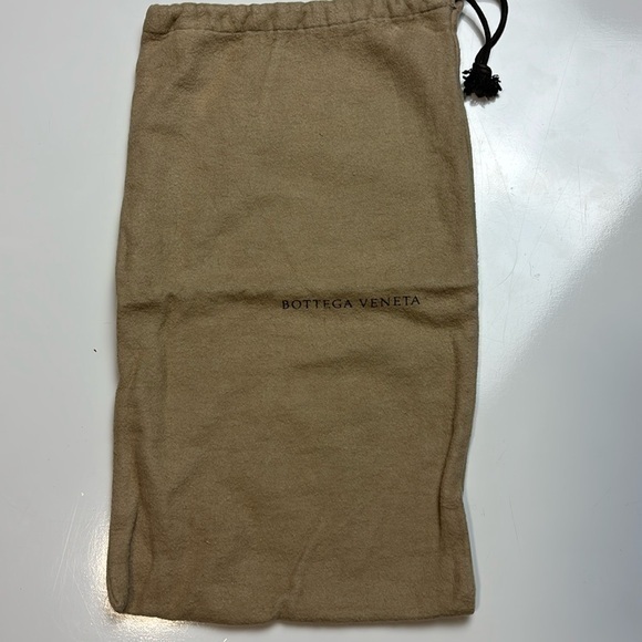 Bottega Veneta brown dustbag 13.5 in x 8 in - Picture 1 of 5